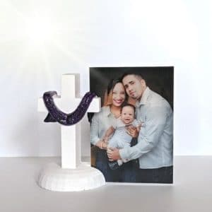 3D Printed Cross Frame with lenticular flip photo